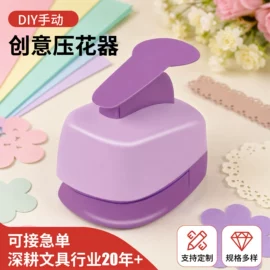 卷笔刀削笔器;文具套装;尺子