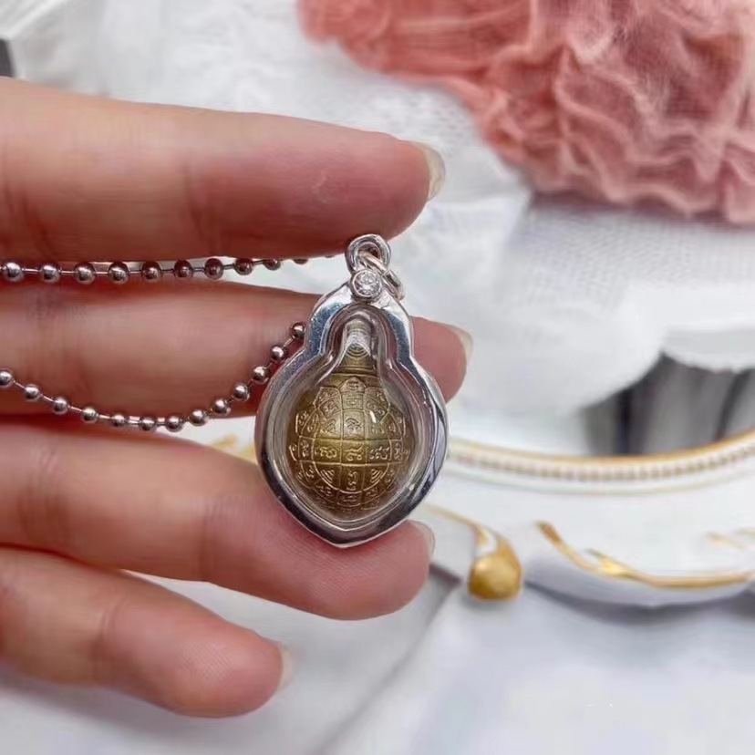 Copper pendant