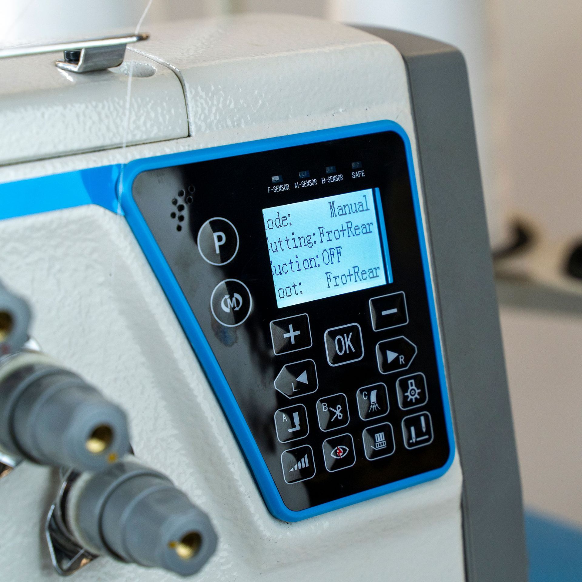 Jiefu máquina de coser industrial M5-X-AT automática computadora de alta velocidad overlock máquina de coser máquina de borde ventas directas de la fábrica