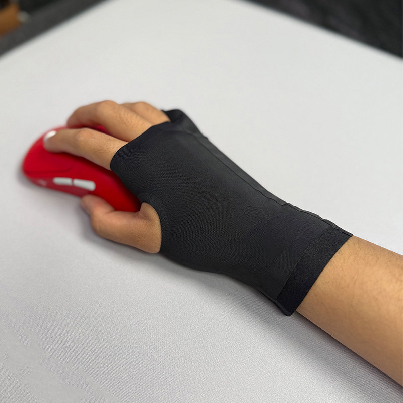 Fps Ice Sleeves for E-Sports Games, Ice Silk Anti-Sweat Gloves, Wrist Guards, Sun Protection, Non-Slip, Wear-Resistant, Cooling, Anti-Odor Sleeves