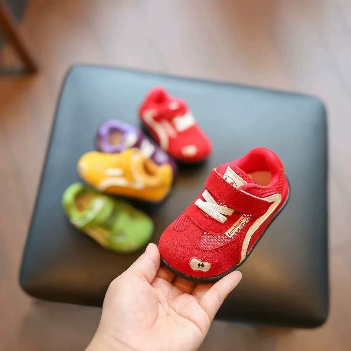 Детская обувь для мальчиков с мягкой подошной нескользящей детской обувью 1 один 2-3 года детская обувь
