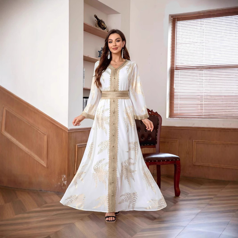 European and American Foreign Trade Style Long Robe with Gold Stamping, Simple Lace Trim, Slim-Fit Women's Dress, Abaya