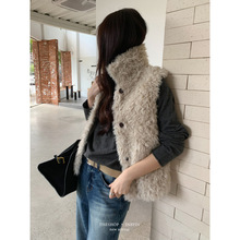 易恩欧inbyin轻奢毛绒皮毛一体马甲新款女士叠穿无袖翻领开衫马夹