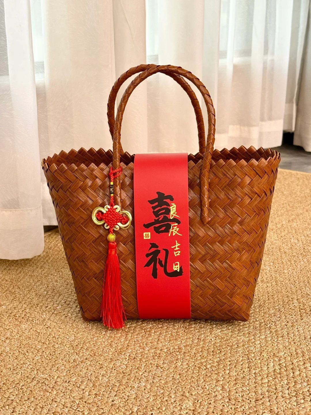 2025 new woven handbag basket holiday gift packaging basket full moon gift bag housewarming birthday happy event gift 5