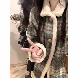 美式复古格纹设计感毛呢外套女2024秋冬季新款加厚羊羔毛呢子大衣