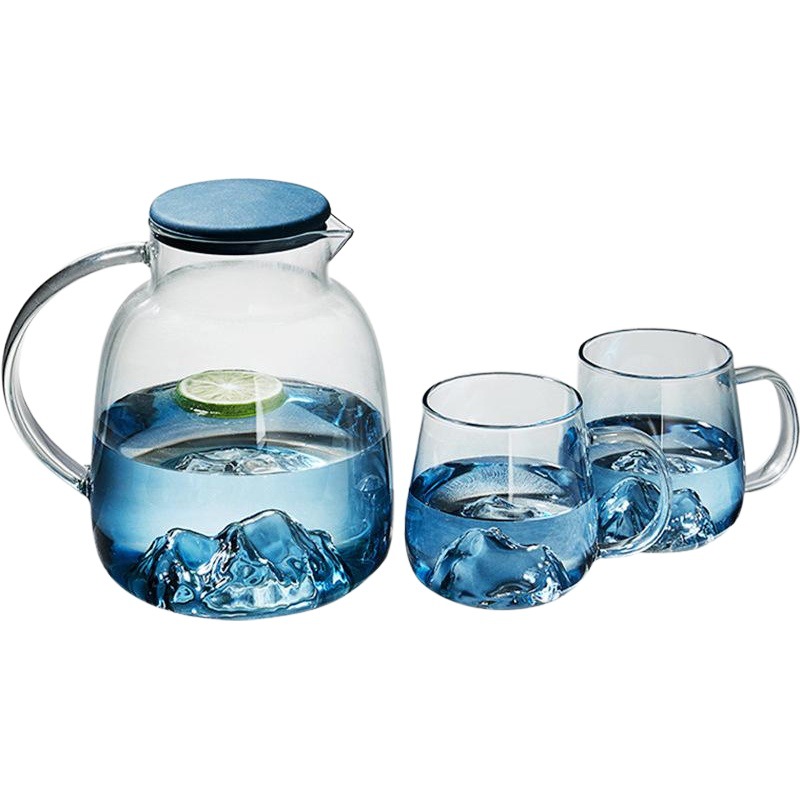 Fábrica al por mayor cubierta de silicona nieve montaña botella de agua fría gran capacidad gradiente botella de agua fría material de borosilicato jugo de olla