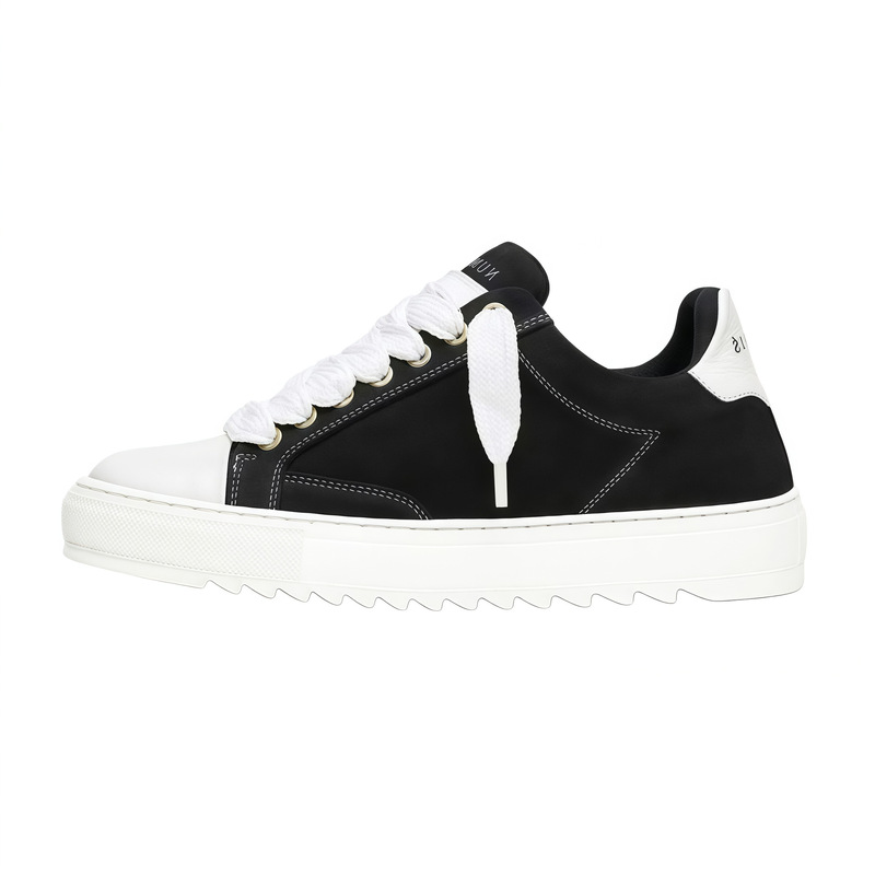 Cross-border foreign trade hot-selling digital sneakers, men's and women's casual fashion trendy couple's hand-painted canvas shoes Cross-border foreign trade hot-selling digital sneakers, men's and women's casual fashion trendy couple's hand-painted canvas shoes