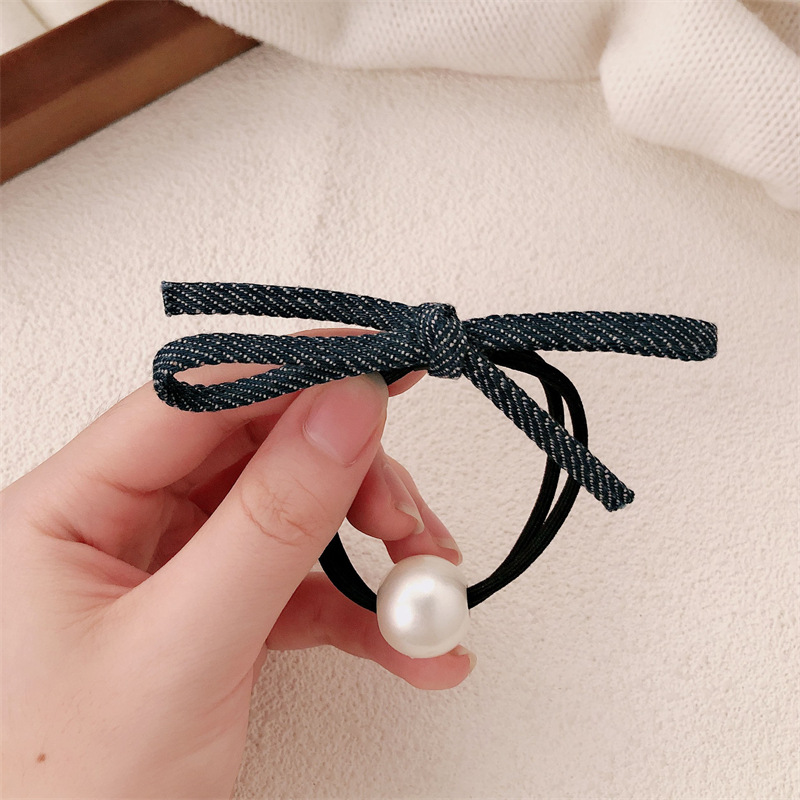 Jeans azul arco anillo de cabello de perla cabeza cuerda de cabello de cola de caballo chica detrás de la cabeza accesorios para el cabello de banda de goma