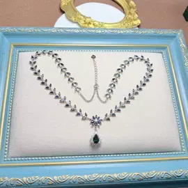 戒指;吊坠;耳钉