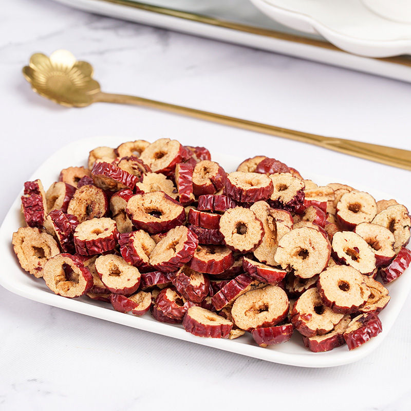 Factory wholesale dried jujubes for brewing tea and soup, bulk unpackaged seedless jujube slices 500g per piece, dropshipping