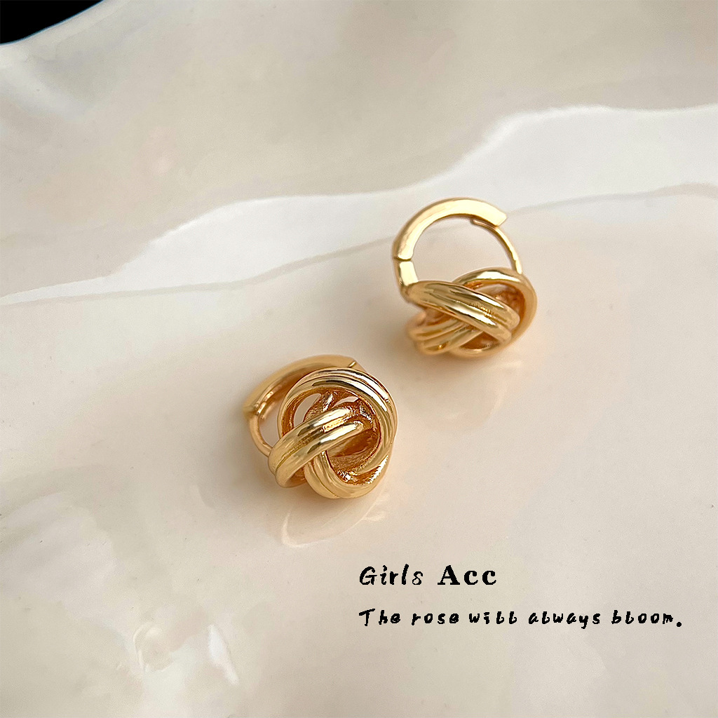 耳语1_0080_耳语场景新水印 拷贝 77.jpg