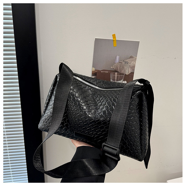 Vielseitige Mode-Umhängetasche für Damen, kleine Schultertasche im koreanischen Stil, praktische Pendler-Handtasche für Damen, Großhandel mit kostenlosem Versand, grenzüberschreitende Damenbörse