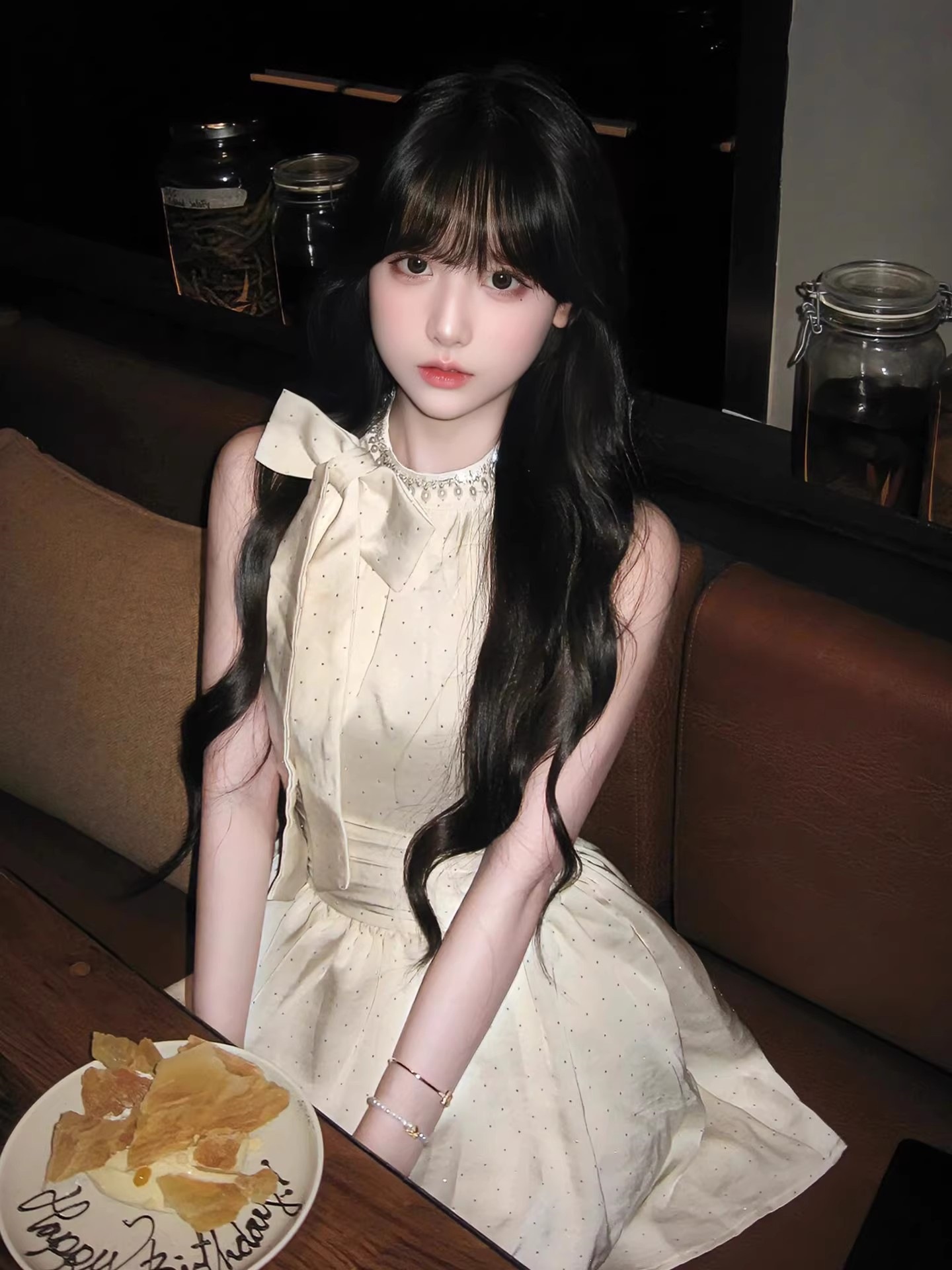 Birthday party dress for female celebrity
