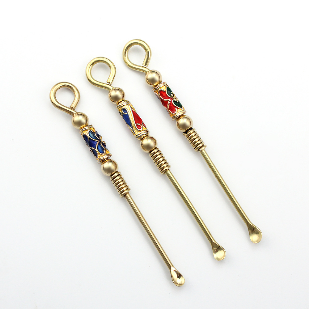 Cuchara de oreja de latón hecha a mano de cobre puro oreja recoger la antigua herramienta de limpieza del oído limpiador del oído dos yuanes tienda de supermercado puesto de suministro al por mayor