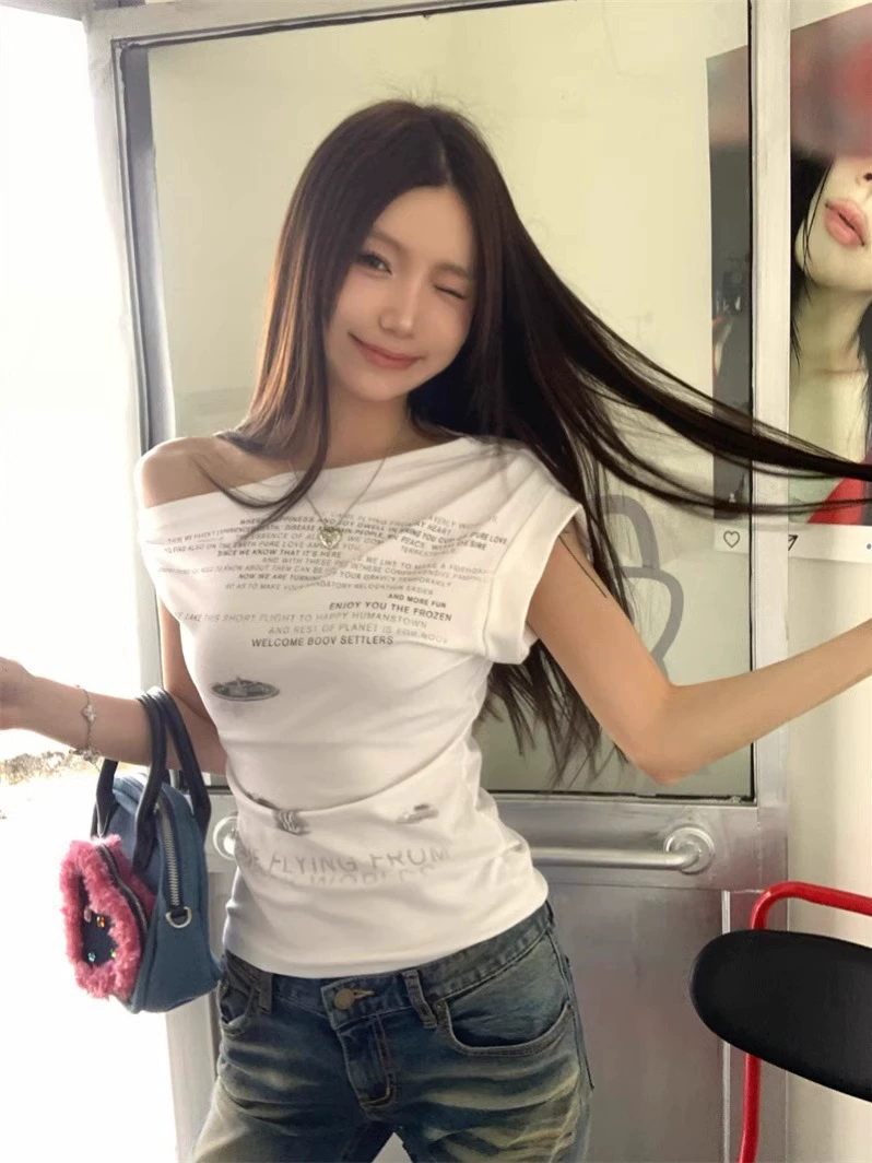 Конструктор нишевые американские ретро нерегулярные футболки