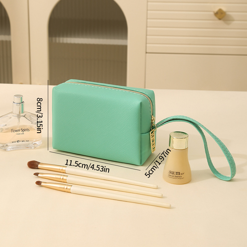 민트 그린 미디엄