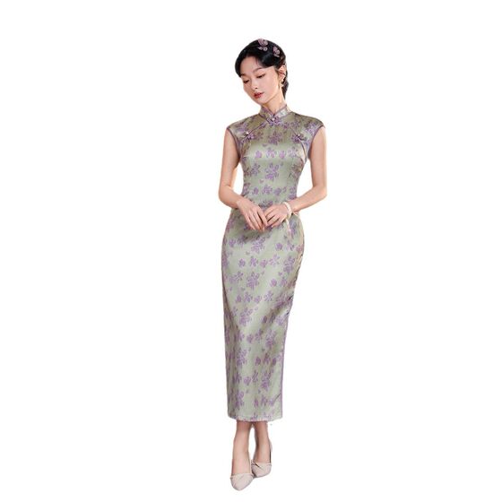2025 New Cheongsam Spring and Summer Sleeveless Shoulder Slim Daily Improved Slim Elegant New Chinese Style Retro Women's Wear