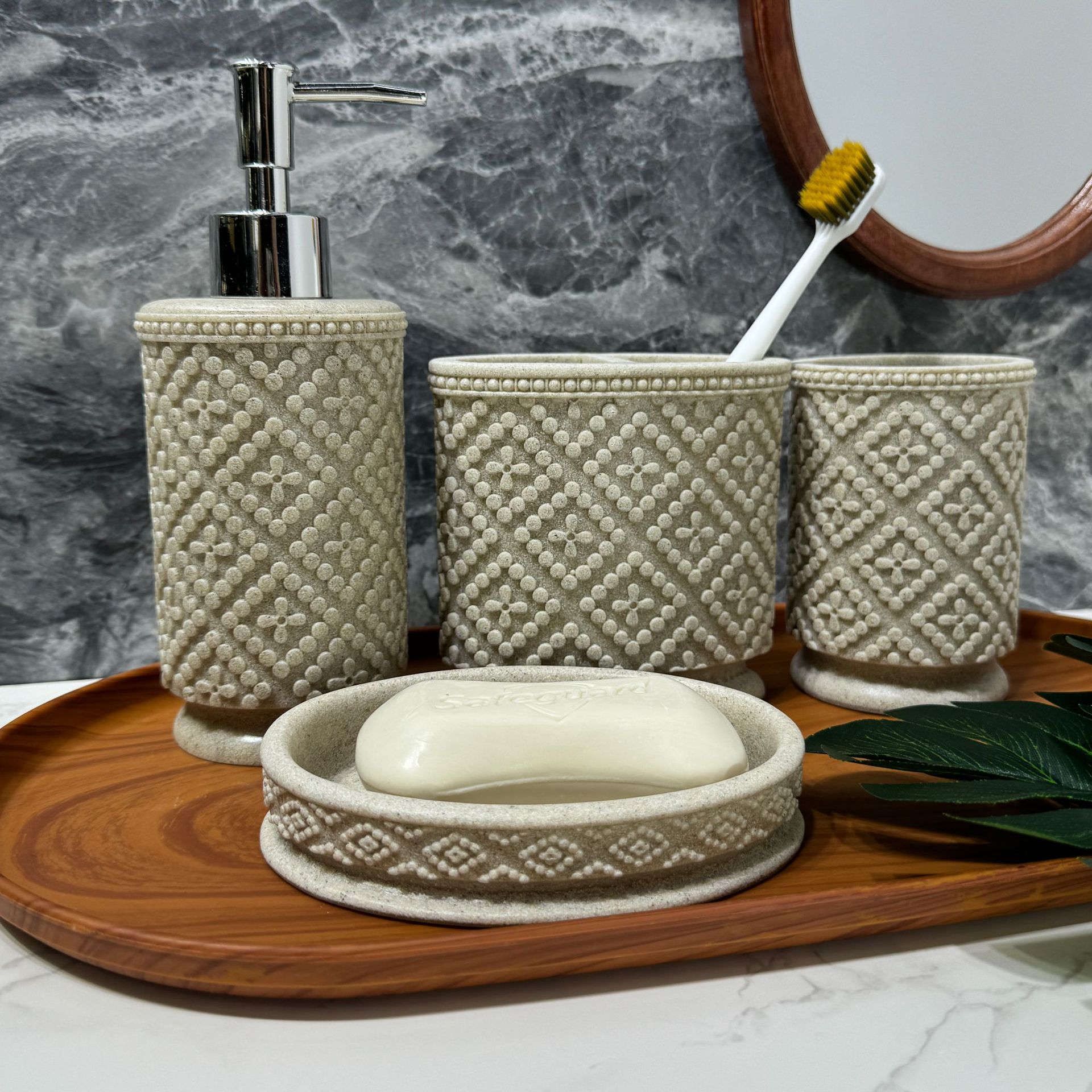 Diseño de piedra de arena imitación de resina set de enjuague de baño enjuague de baño de hotel decoración de piedra de arena set de cuatro piezas transfronterizo