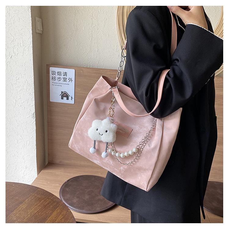 Large-capacity work commuting bag for women, new autumn 2024, versatile and fashionable beaded chain single-shoulder bag tote bag undefined
