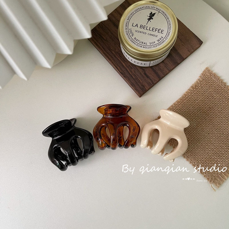 Új verziójú kis fogású hajcsat akril fekete barna francia hajcsat cápacsat hajcsat Korea, Európa és az Egyesült Államok egyszerű_voghion.com