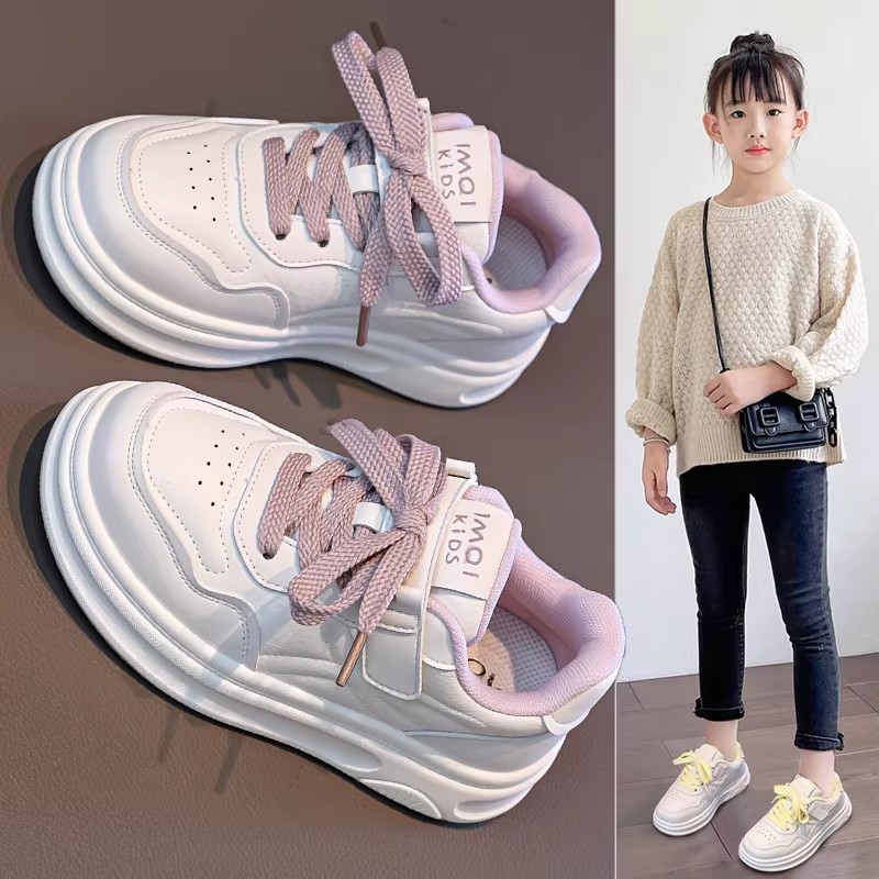 Zapatos blancos de niñas 2026 primavera y otoño nuevos zapatos de padre con suela suave para niños zapatos deportivos de niñas zapatos de skate image 3