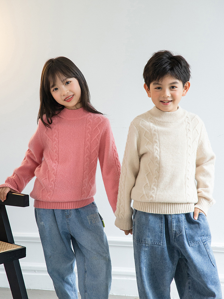 Demi-season children's woolen sweater