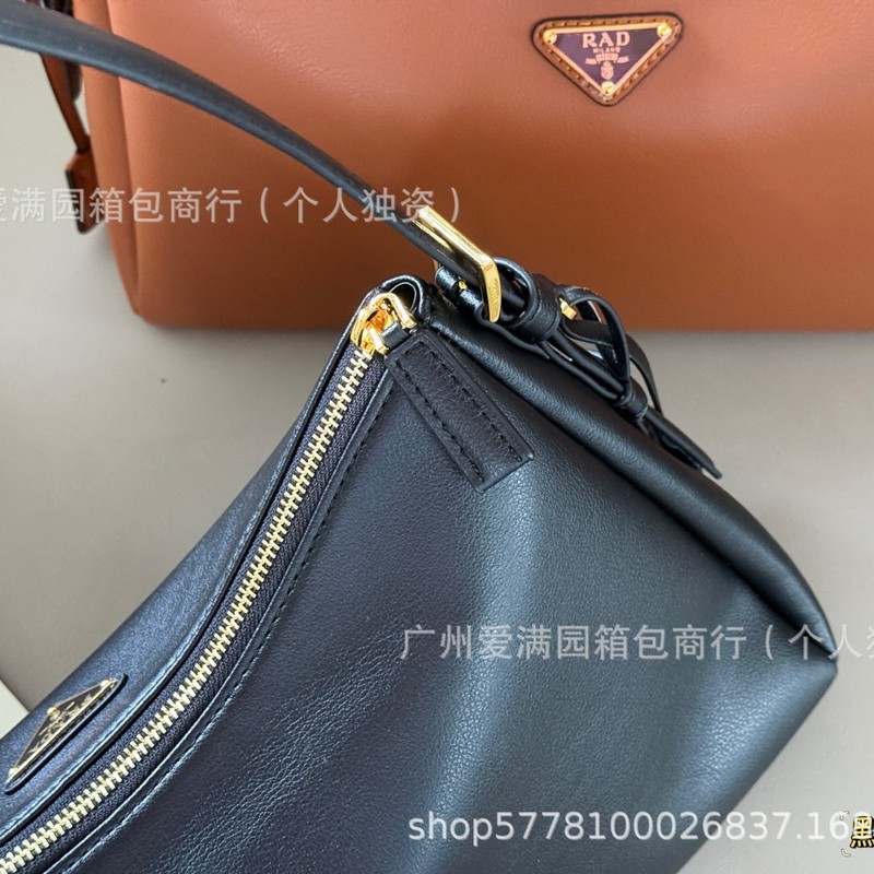 ビッグブランド 2025 新しい P ホーボー中古 Aimee ラージショルダーポータブル脇の下トートバッグ本革レディースバッグ|undefined