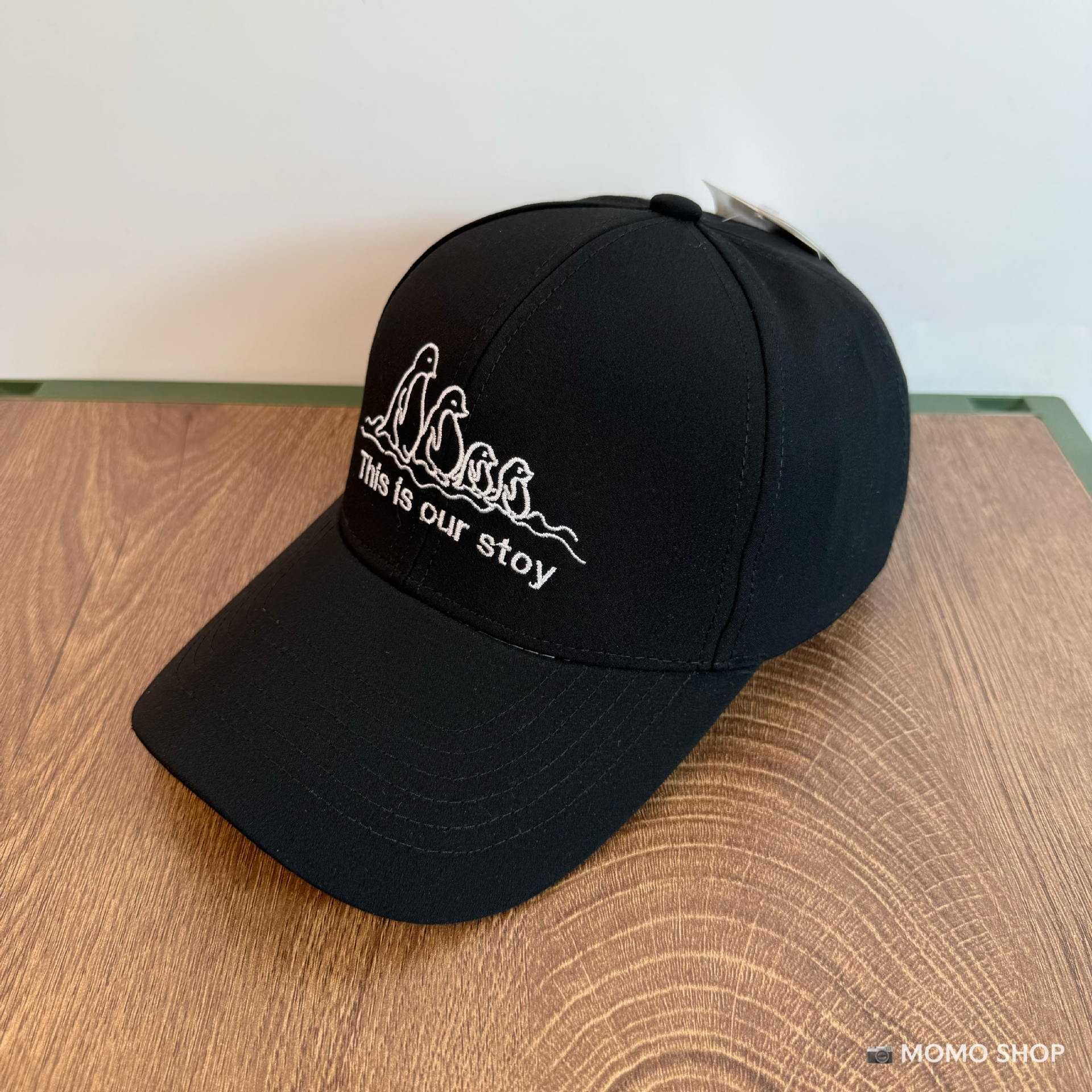 Sombrero de mujer pingüino bordado sombrero de béisbol duro coreano para hombres y mujeres de alta calidad de moda versátil sombrero de lengua de pato