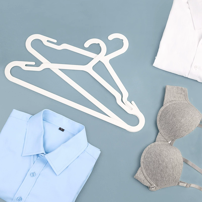 Plastic non-slip drying rack, hanger for students