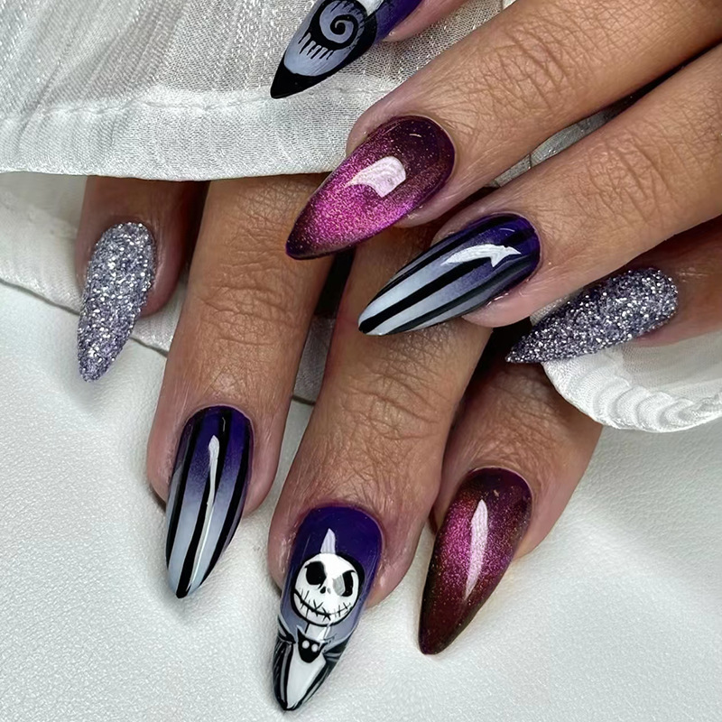 Foreign trade Halloween sweet cool wearable nail removable fake nail patch almond nail piece 24 pieces nail art wholesale Foreign trade Halloween sweet cool wearable nail removable fake nail patch almond nail piece 24 pieces nail art wholesale