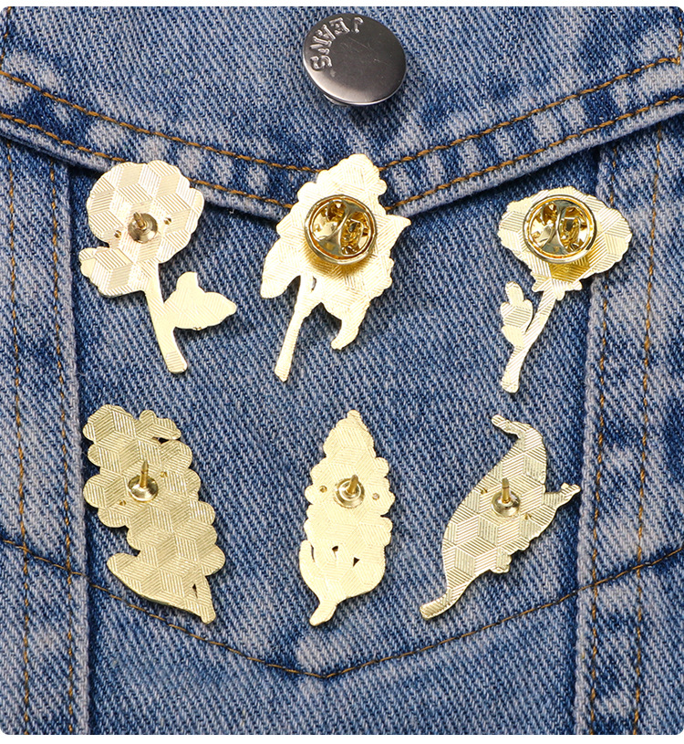 Unisex Gender Enamel Design Elegant Lady Pin Flower Alloy Enamel Unisex Brooches