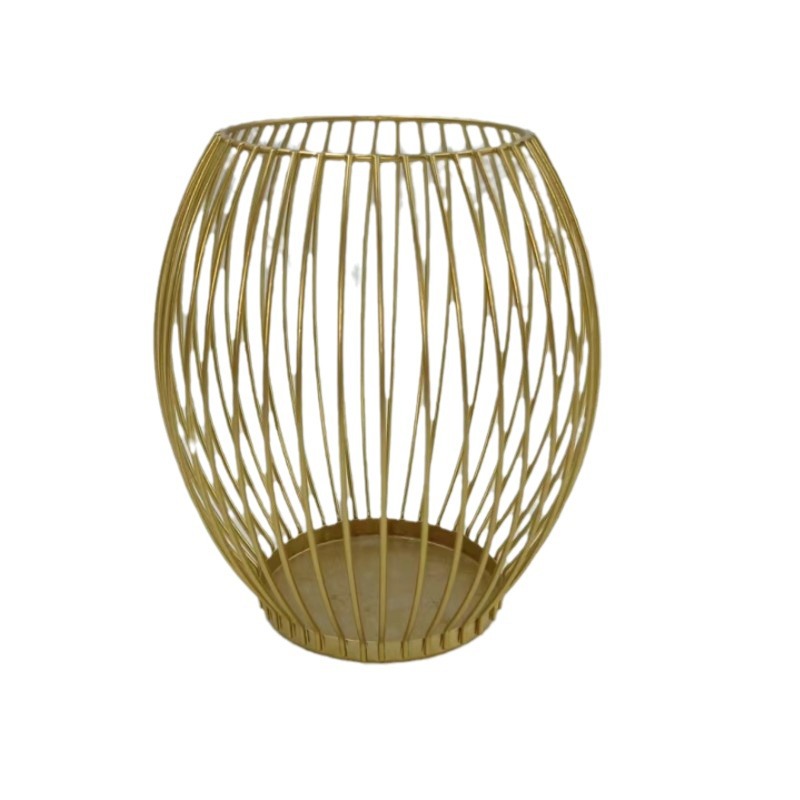 Vela de Amazon transfronteriza Spot Venta caliente Decoración del hogar Artesanía de metal de hierro forjado de estilo europeo Decoración de sala de estar