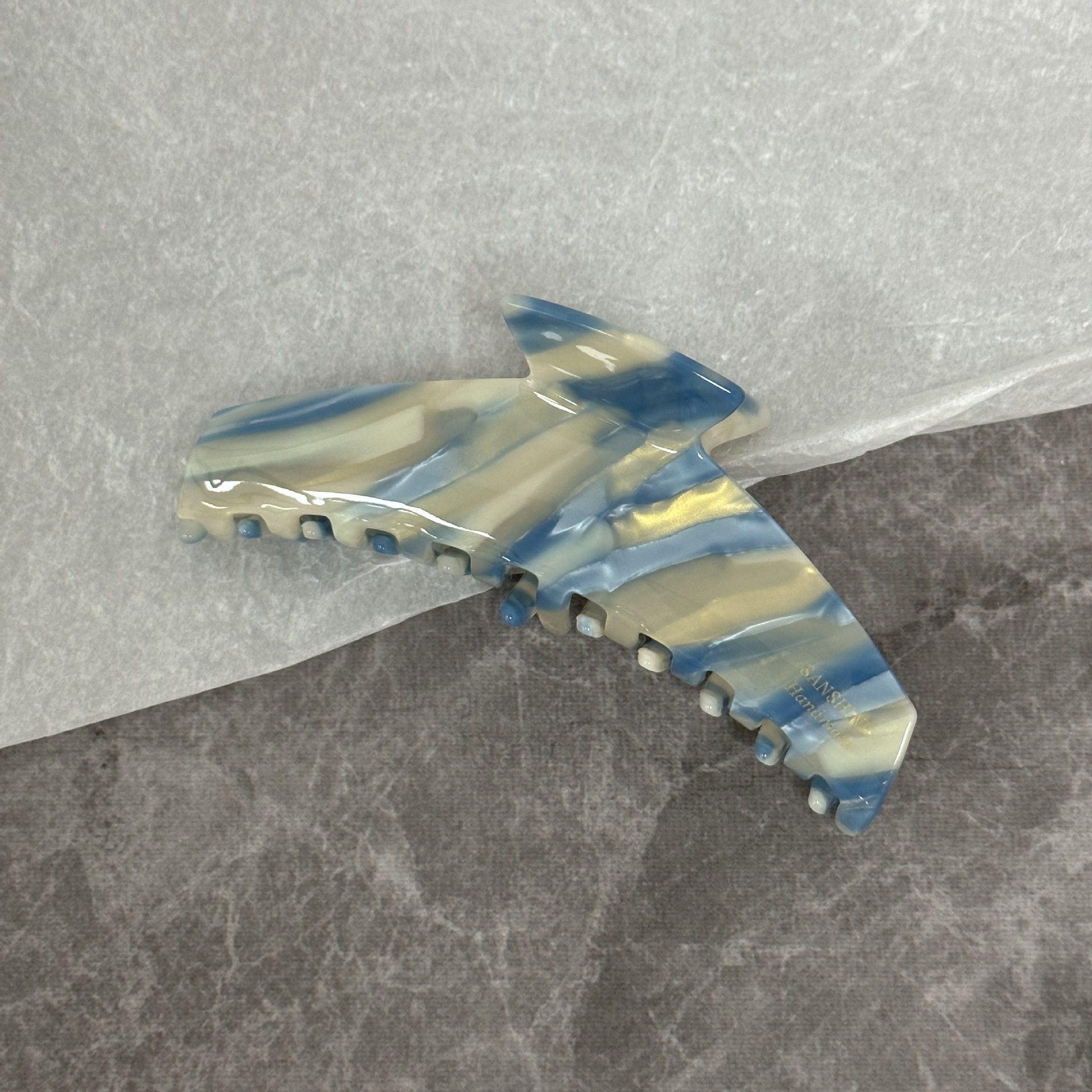 Fermaglio per capelli in acetato da donna pinza a granchio chic_voghion.com
