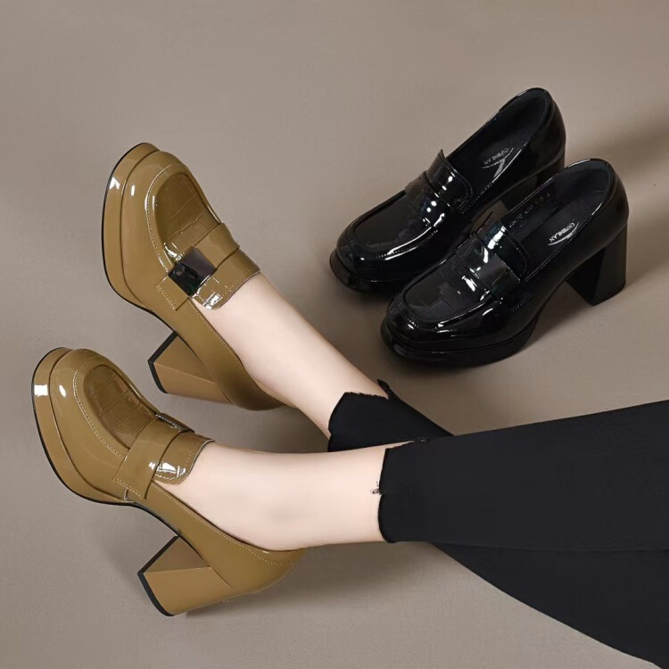 2026 Spring and Autumn New Style Women's Patent Leather Deep Mouth Pumps with Chunky High Heels, Waterproof Platform, Thick Sole, Height-Increasing, Foreign Trade, One-Piece Dropshipping