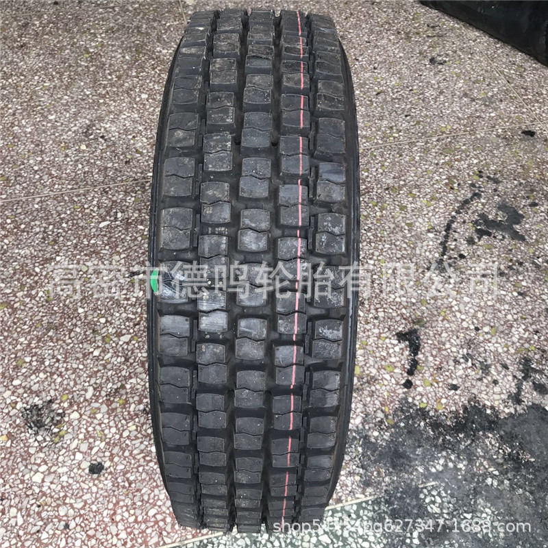 Suministro Fengshen plano Scooter neumático 235/75R17.5 camión de alambre de acero neumático de vacío