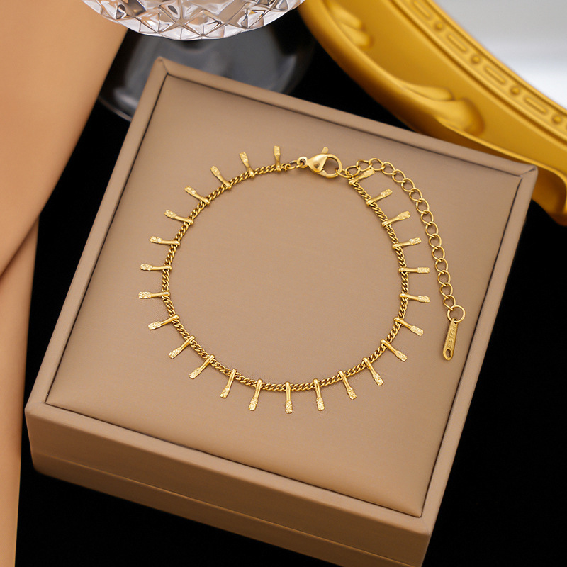 クロスボーダー東莞チタン鋼ジュエリー色褪せない新しい日本と韓国のアクセサリーブレスレット女性用 18K ゴールドファッションライト高級ハイエンド|undefined