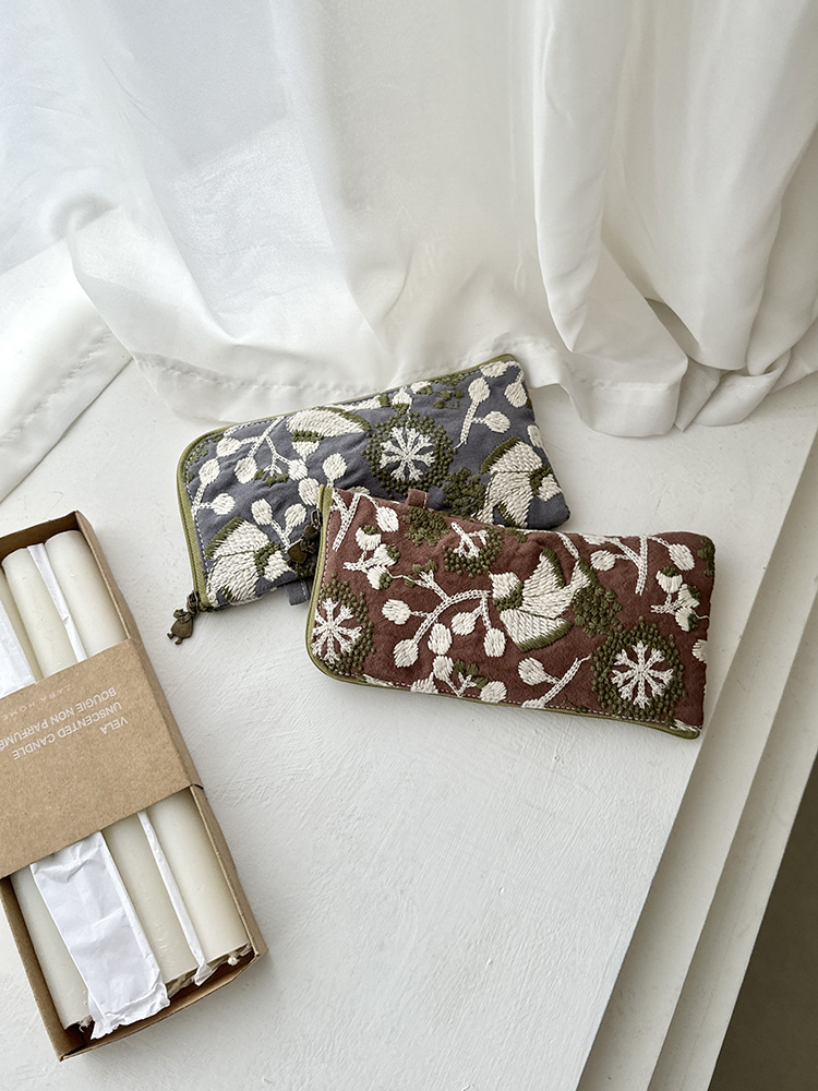 small design cosmetic bag