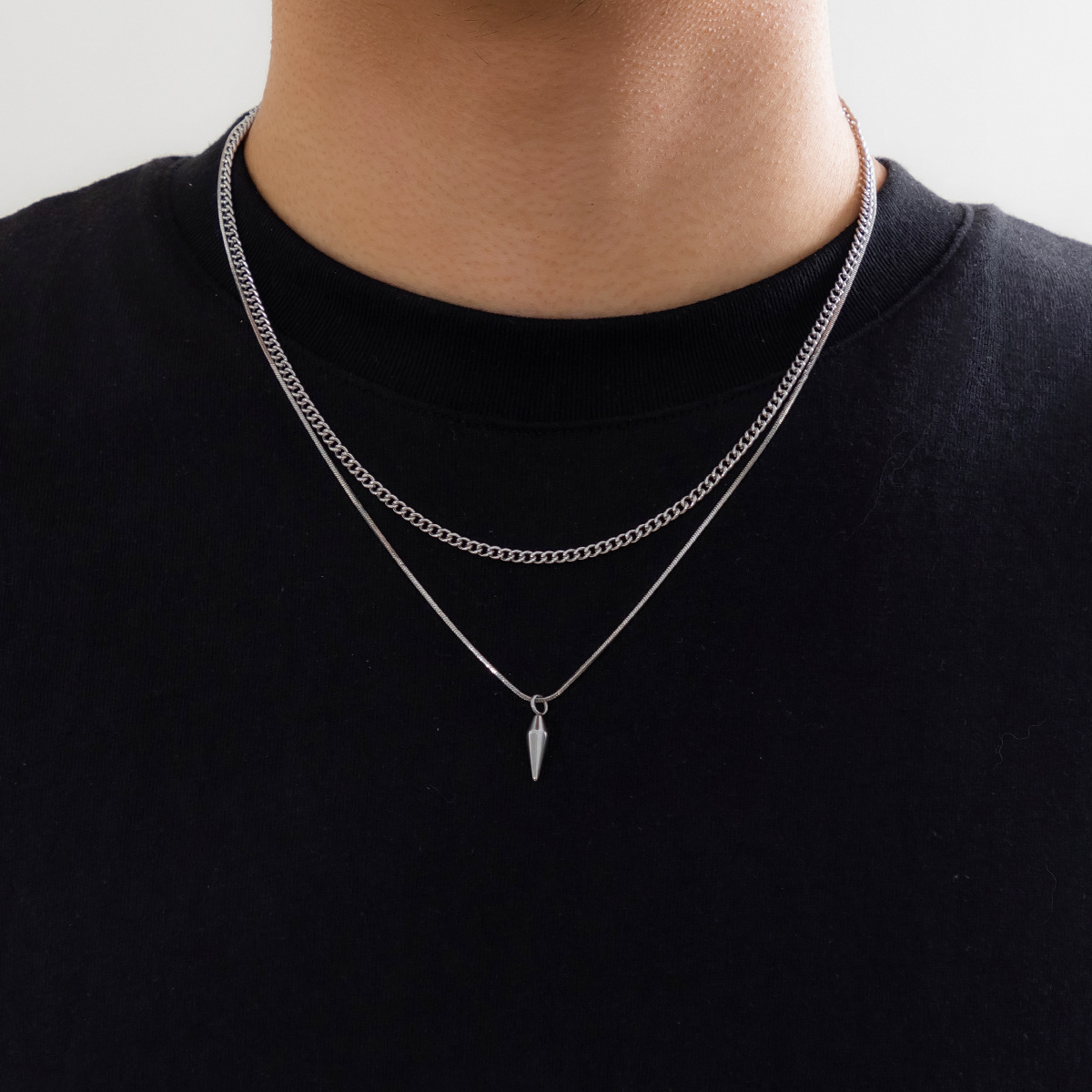 European and American Cross-border Jewelry Men's Stacked Rivet Necklace Necklace Niche Hip-hop Street All-match Woolen Chain