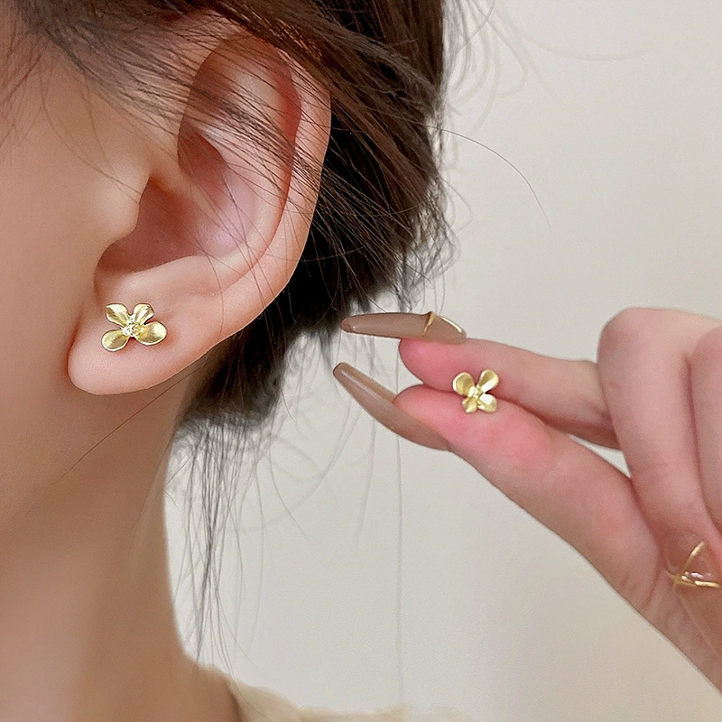 Earrings silver‑needle, simple elegant designs, lightweight, multiple styles and colors