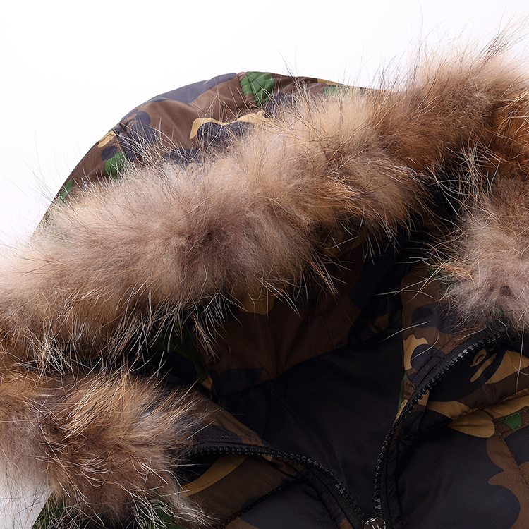 Chaqueta acolchada de algodón para niños con Cuello de piel de camuflaje desmontable Abrigo acolchado de algodón engrosada chaqueta acolchada de algodón de moda cálida