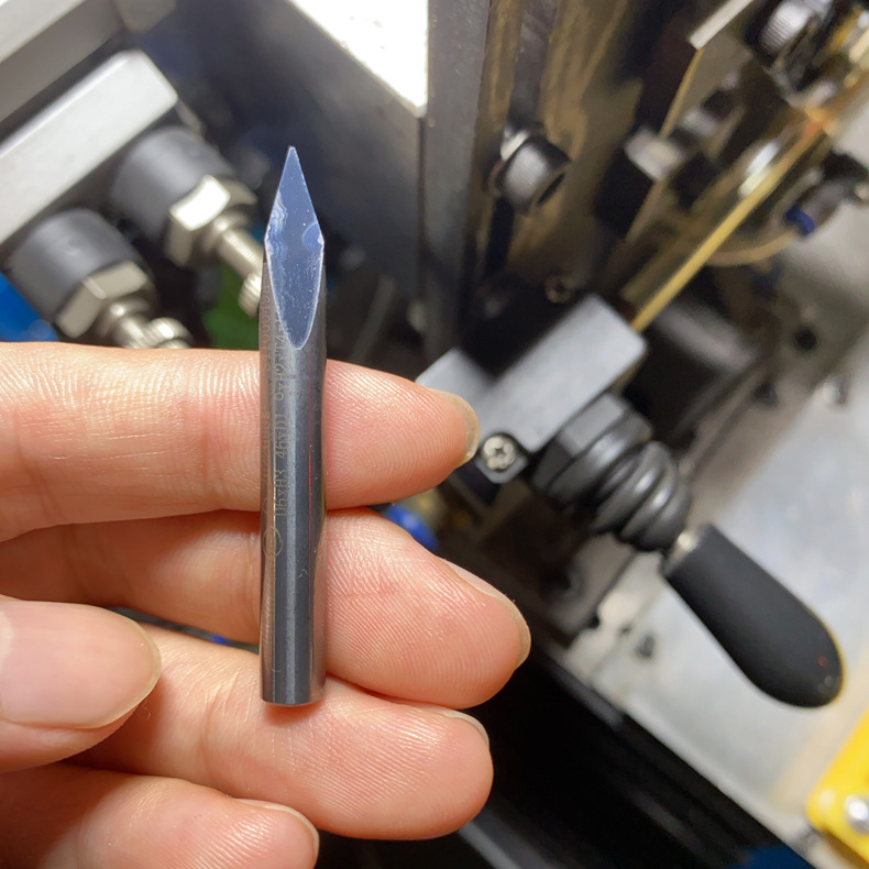 钨钢6mm金属三棱尖刀中心尖刀批发代加工源头厂家数控雕刻机刀具