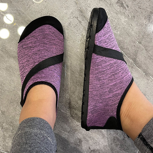 Indoor sports shoes and socks for men and women, non-slip silent fitness running shoes, adult skipping rope yoga socks, early education socks