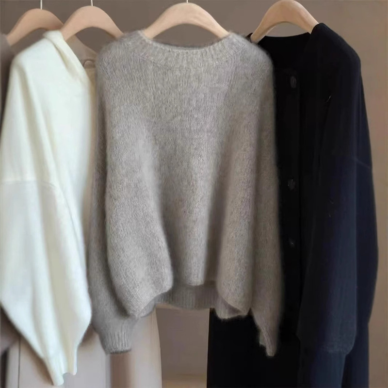 Cashmere Short 2025 Autumn and Winter Versatile Women's Round Neck Loose European Soft Waxy Wool Bottoming Sweater