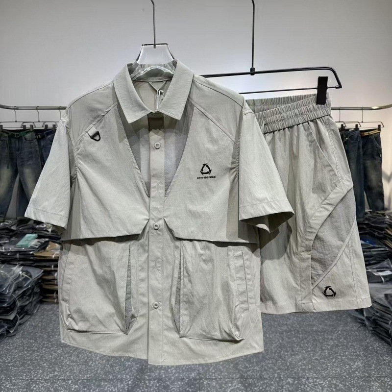 New Summer Men's Fashion Short-Sleeve Set, Loose and Breathable Jacket and Shorts Two-Piece Casual Sports Suit