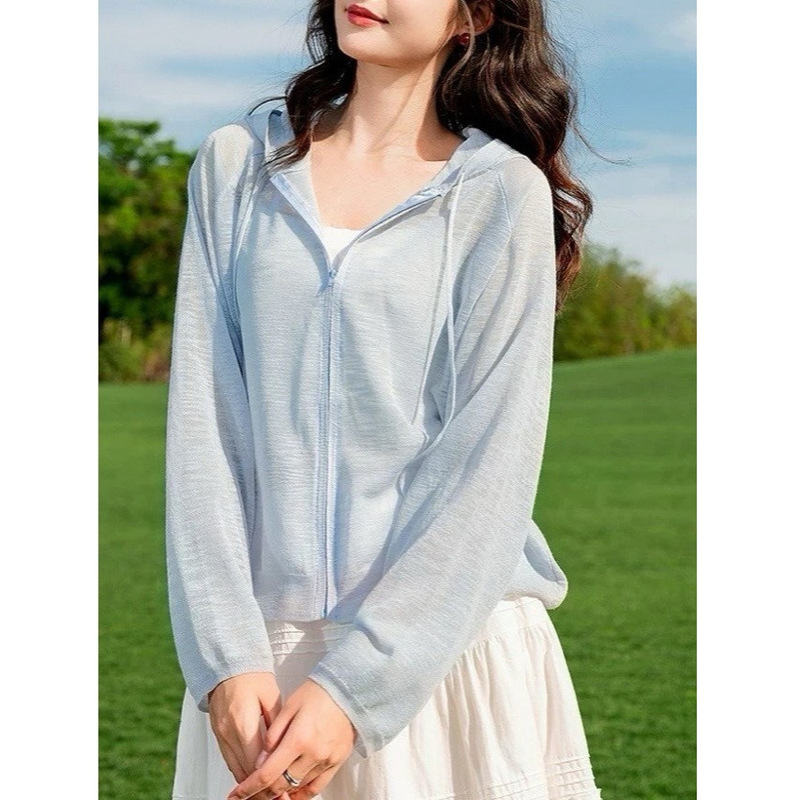 Logogo Light Blue Lightweight Breathable Sun Protection Jacket for Women 26Th Summer New Commuter Hooded Cardigan Logogo Light Blue Lightweight Breathable Sun Protection Jacket for Women 26Th Summer New Commuter Hooded Cardigan