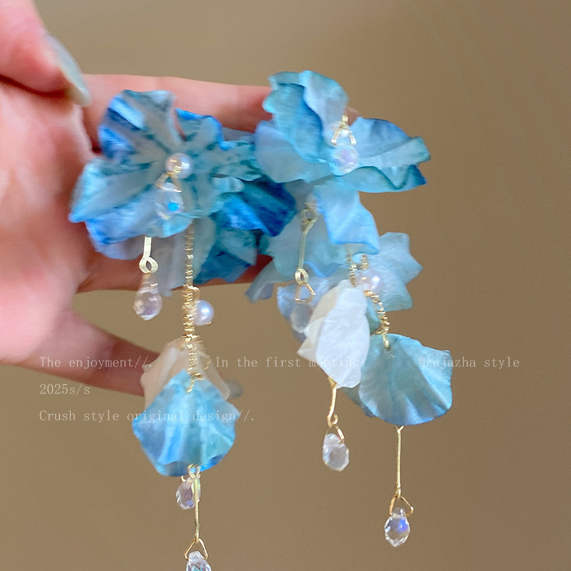 3098 earrings