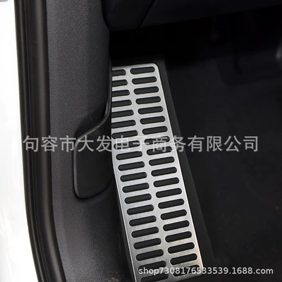 Audi Q3 modified accelerator | Dekorativ pedal başlıqları