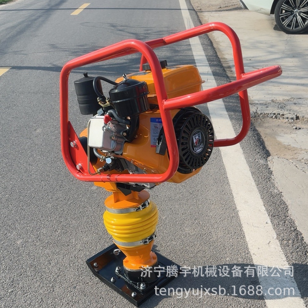 可出口100型柴油冲击夯汽油打夯机沟槽用震动夯实机现货