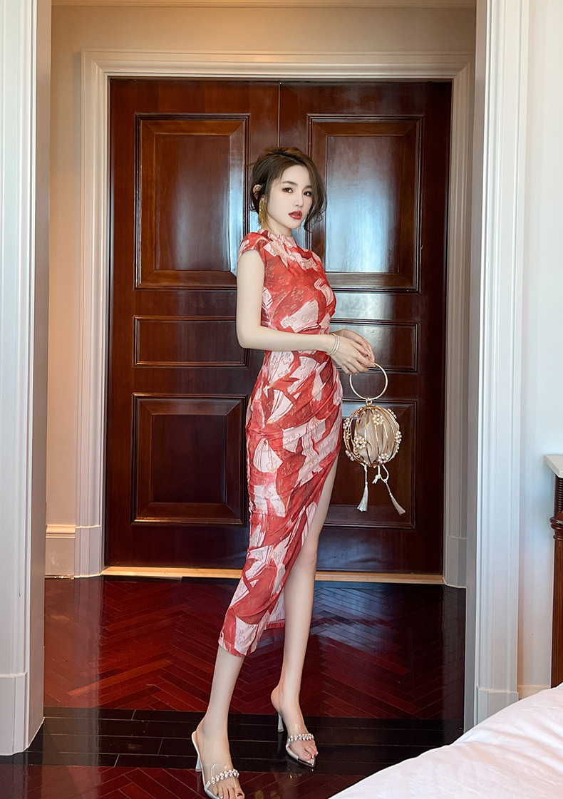 Đầm maxi nữ lưới in họa tiết retro xẻ tà dài — Đỏ cát Be chi tiết 12
