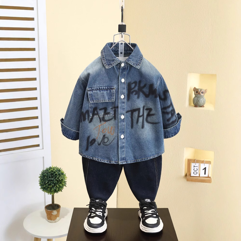 7566 camisa de mezclilla para niños chaqueta delgada primavera 2025 nueva camisa de manga larga para niños primavera y otoño top de moda